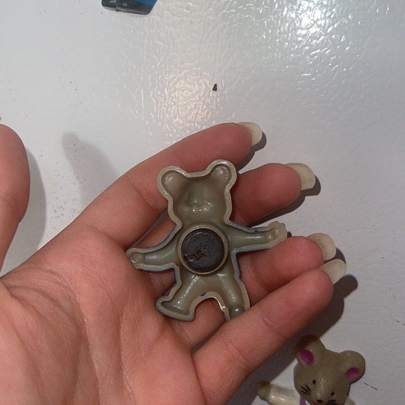 Vintage Mouse Trio Fridge Magnets - Picture 5 of 7